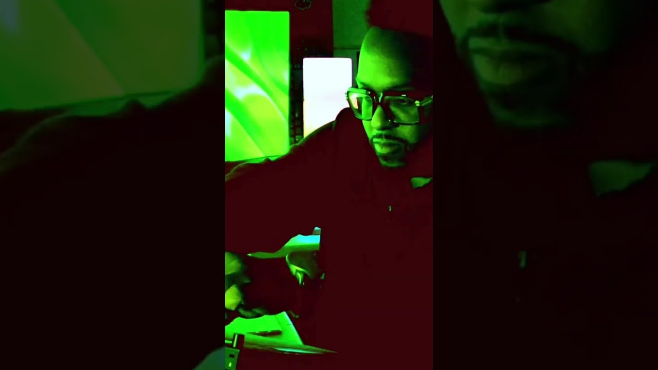 “T.S.G.T.” – [ WIP ] Live sesh in @Ableton. Using my latest visuals as inspiration to make beats.
