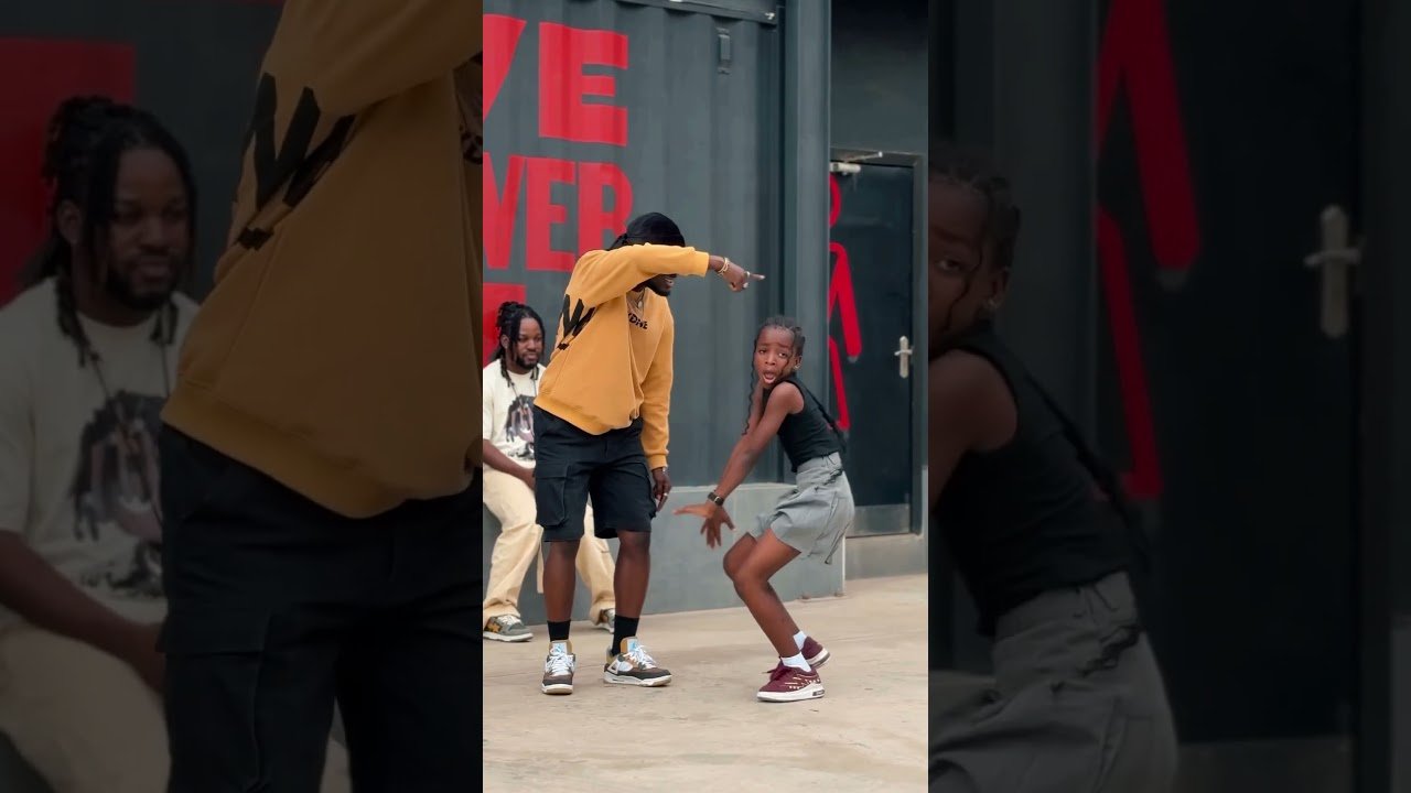 Ayra Starr – Commas(Remix) Official Dance Video By Calvinperbi & Afroniellaaa